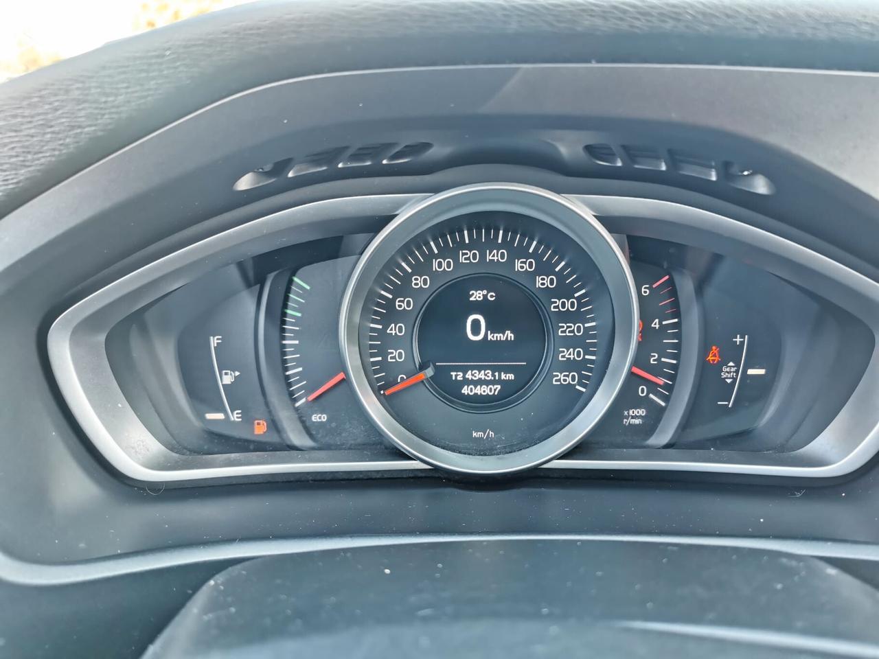 Volvo V40 D2 1.6 Summum 2014