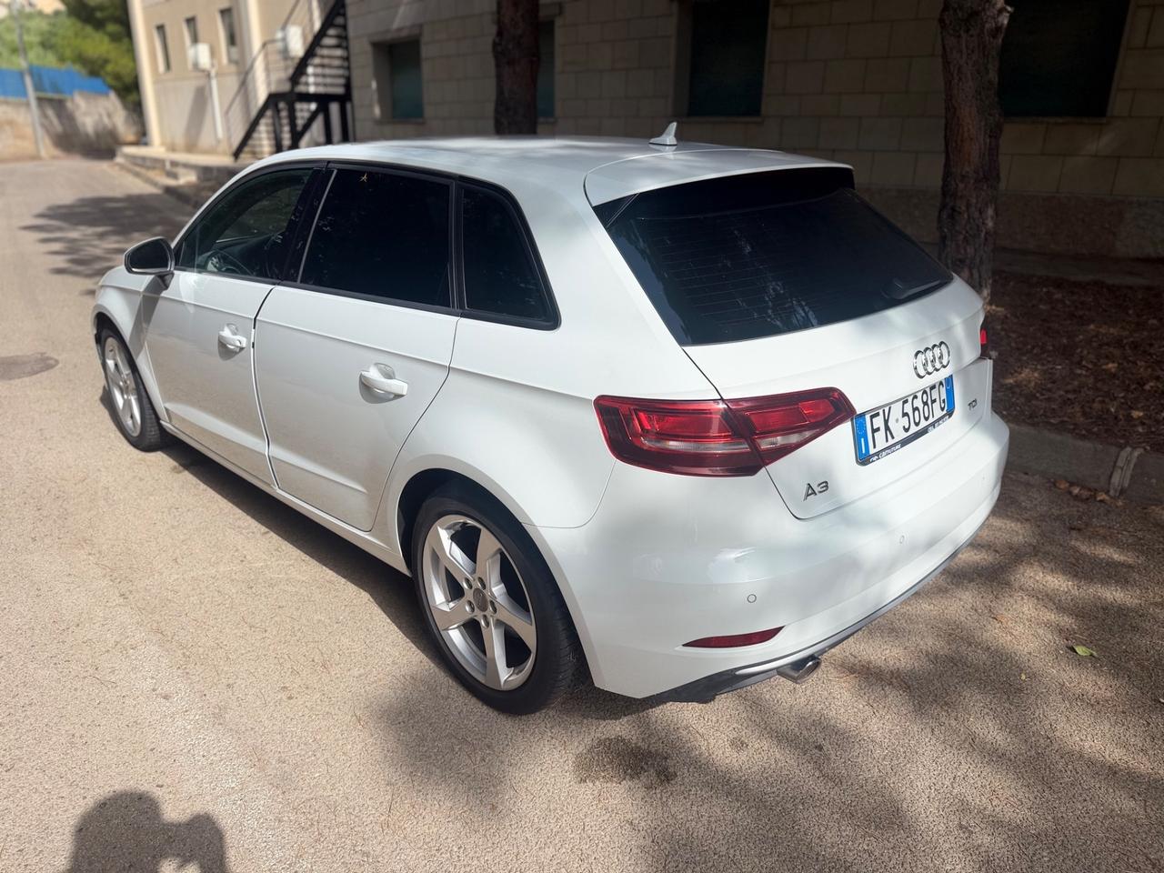 Audi A3 SPB 1.6 TDI 116 CV Sport
