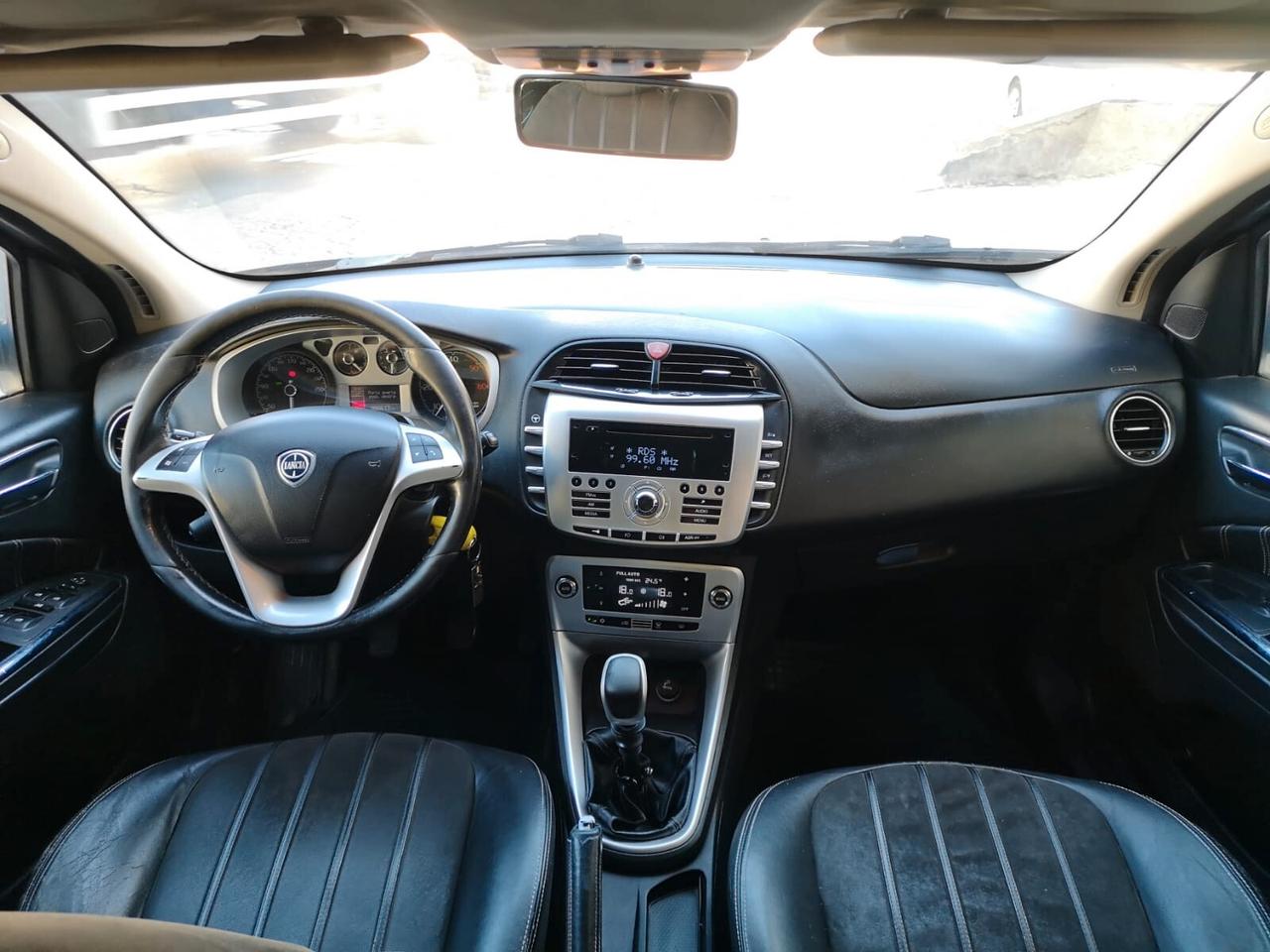 Lancia Delta 1.6 MJT 120 CV DPF Platino