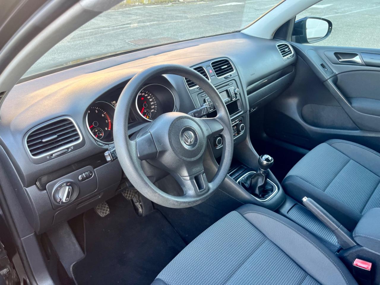 Vw Golf 1.2benzina 2011 98.000km perfetta per neopatentati