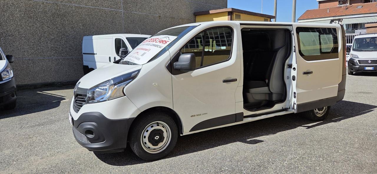 Renault TRAFIC 1.6 DCI 125 CV PASSO LUNGO MAXI - 6 POSTI - CON PEDANA DI CARICO +IVA