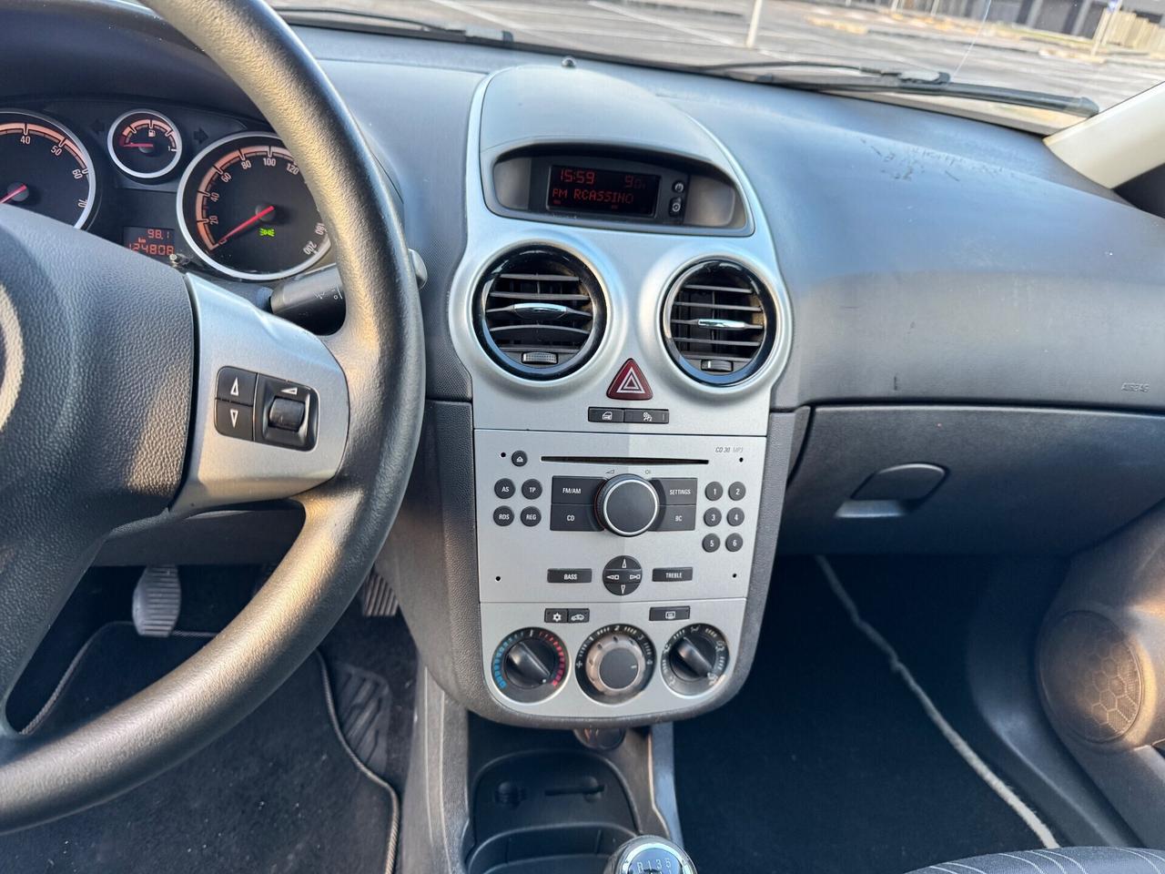 Opel Corsa 1.2 5 porte Benzina km originali