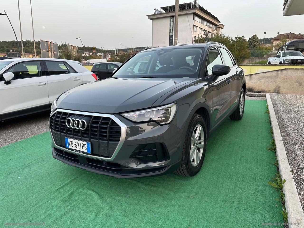 AUDI Q3 35 TDI S tronic Business - 2020