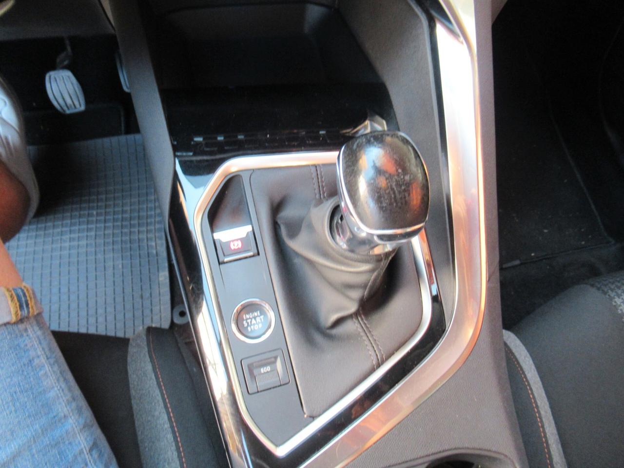 Peugeot 3008 BlueHDi 130 S&S Allure