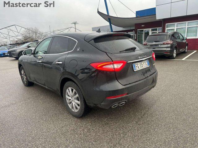 MASERATI Levante Levante 3.0 V6 250cv auto - FG551TC