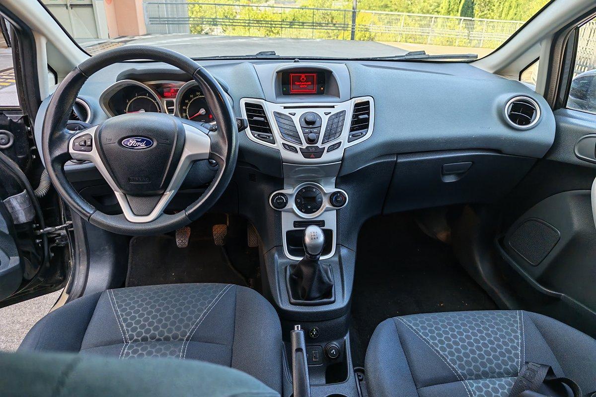 FORD Fiesta 1.4 5 porte Bz.- GPL Titanium