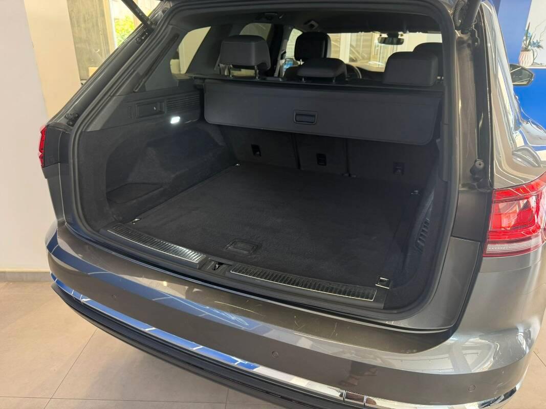 Volkswagen Touareg 3.0 V6 tdi Elegance 231cv tiptronic