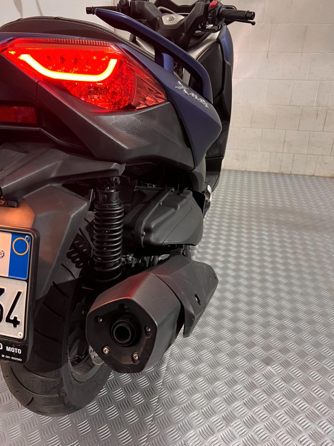 Yamaha X-Max 400