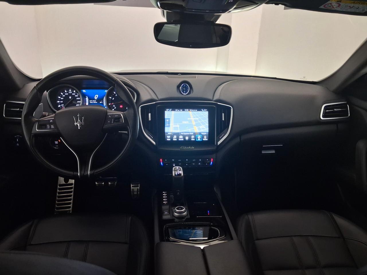 Maserati Ghibli V6 430 CV Q4 Granlusso