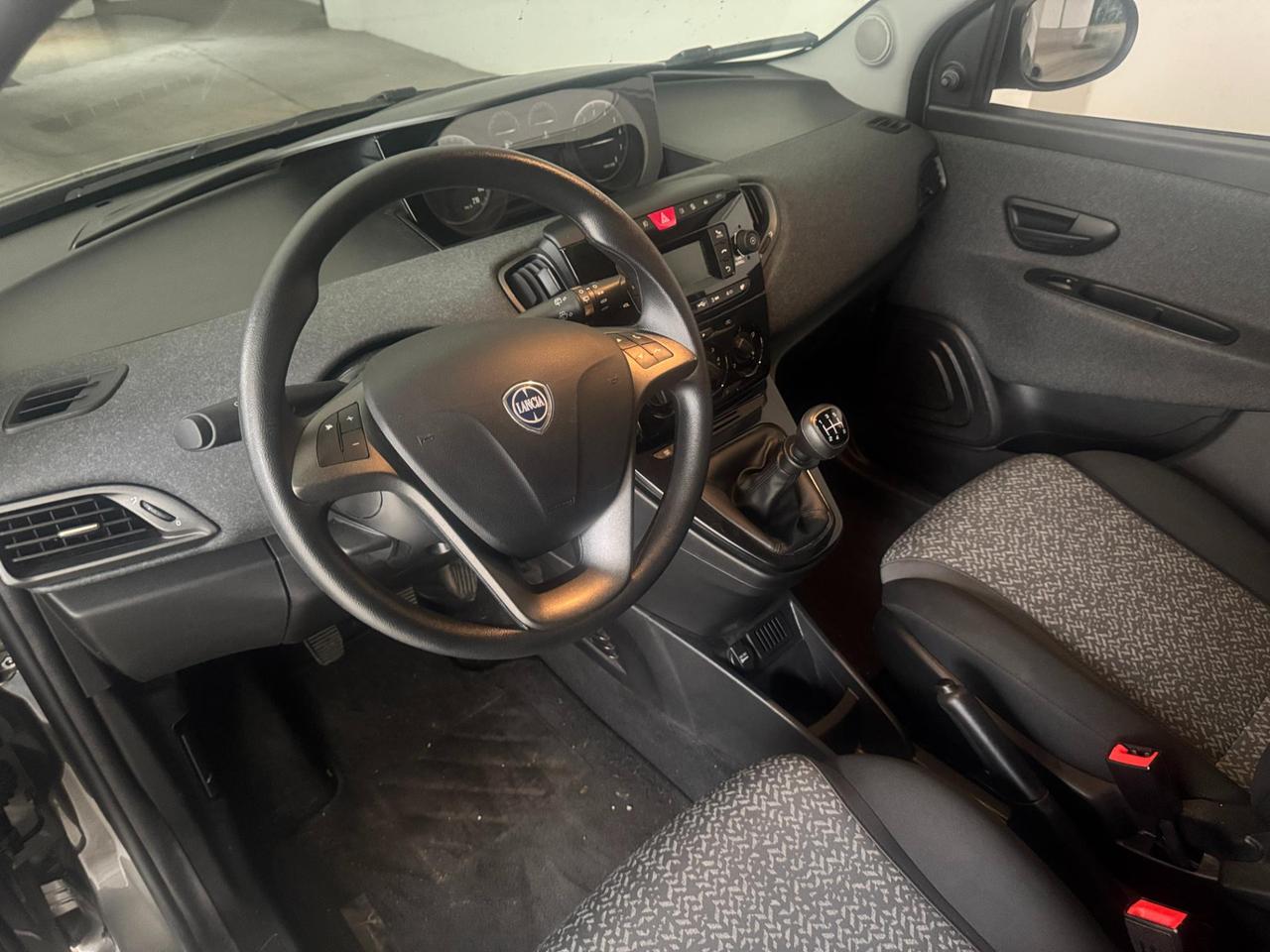 Lancia Ypsilon 5 Porte Ypsilon 1.2 Elefantino Blu UNICO PROPRIETARIO