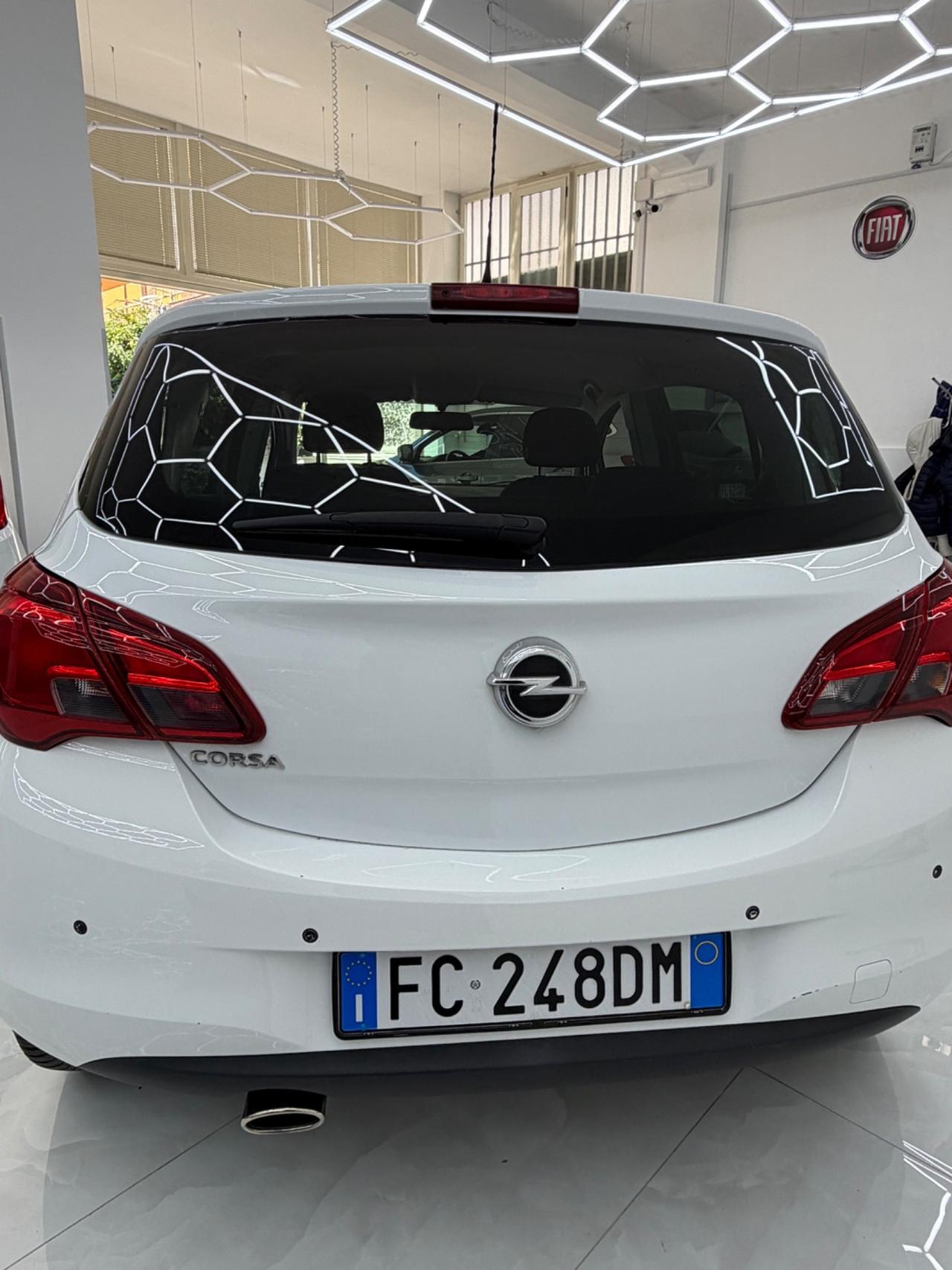Opel Corsa 1.4 90CV GPL Tech 5 porte b-Color