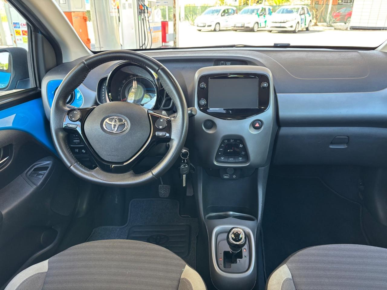 Toyota Aygo 1.0 VVT-i 72 CV 5 porte x-cool MMT