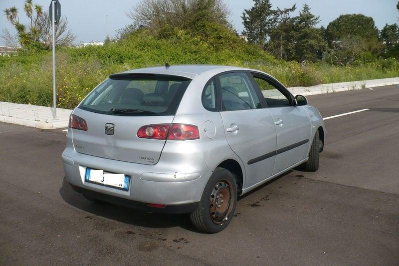 SEAT Ibiza Ibiza 5p 1.4 tdi Stylance (signo)