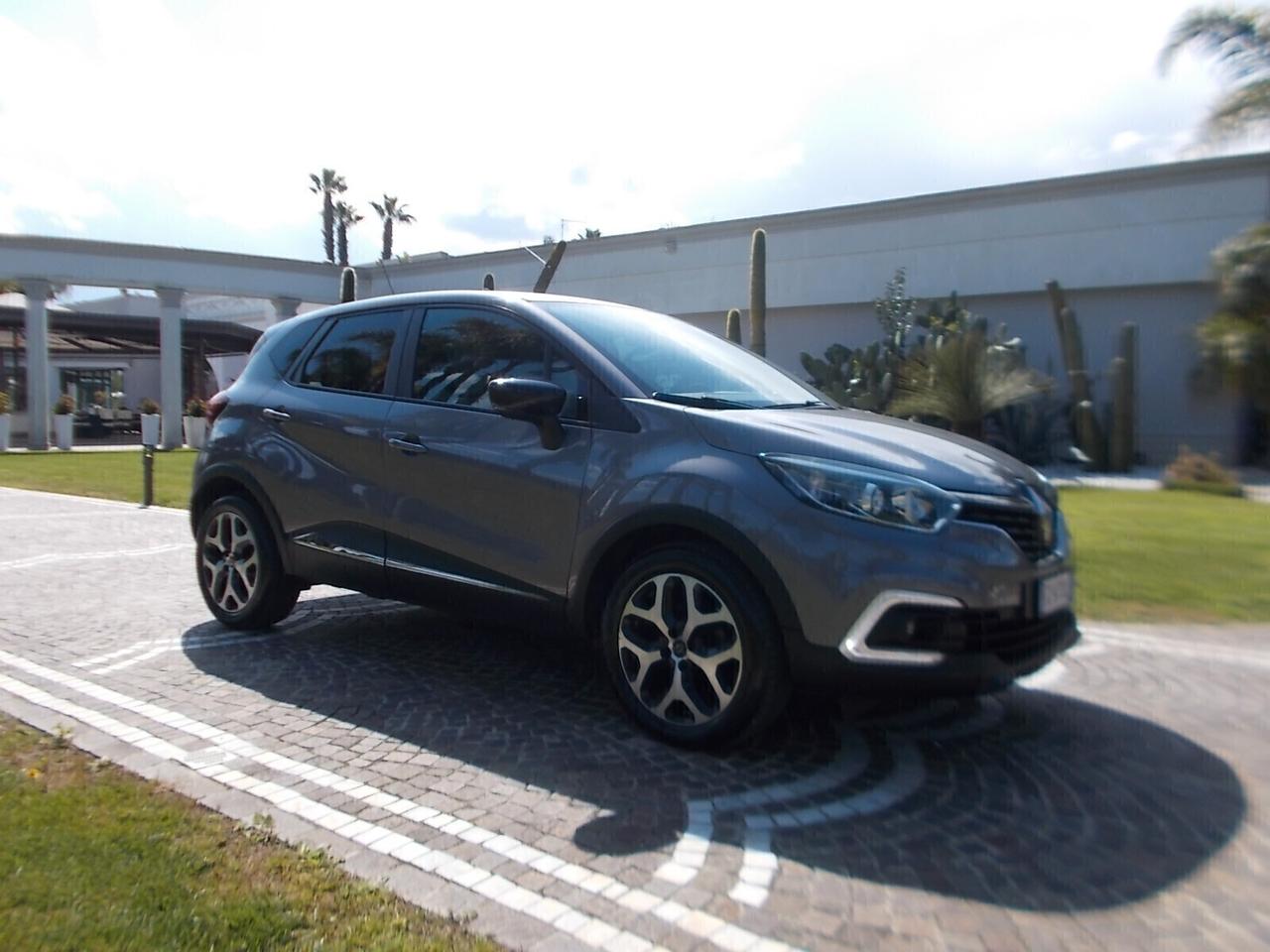 Renault Captur 1.5 dCi 90cv *FULL OPT.* da VETRINA