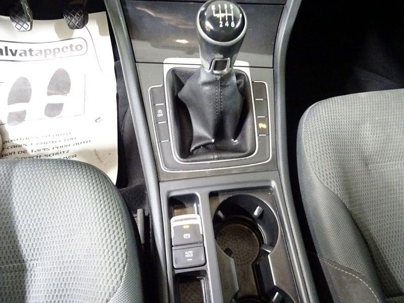 Volkswagen Golf 1.0 TSI 81kW Business BMT