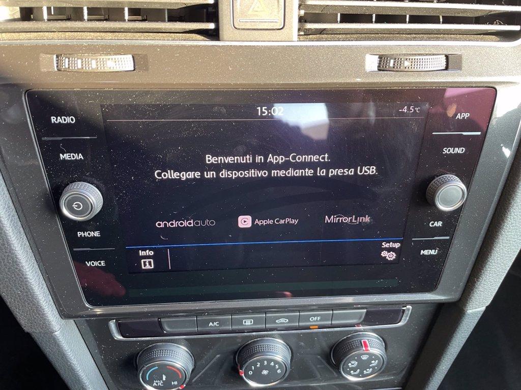 VOLKSWAGEN Golf 5p 1.4 tgi highline 110cv del 2017