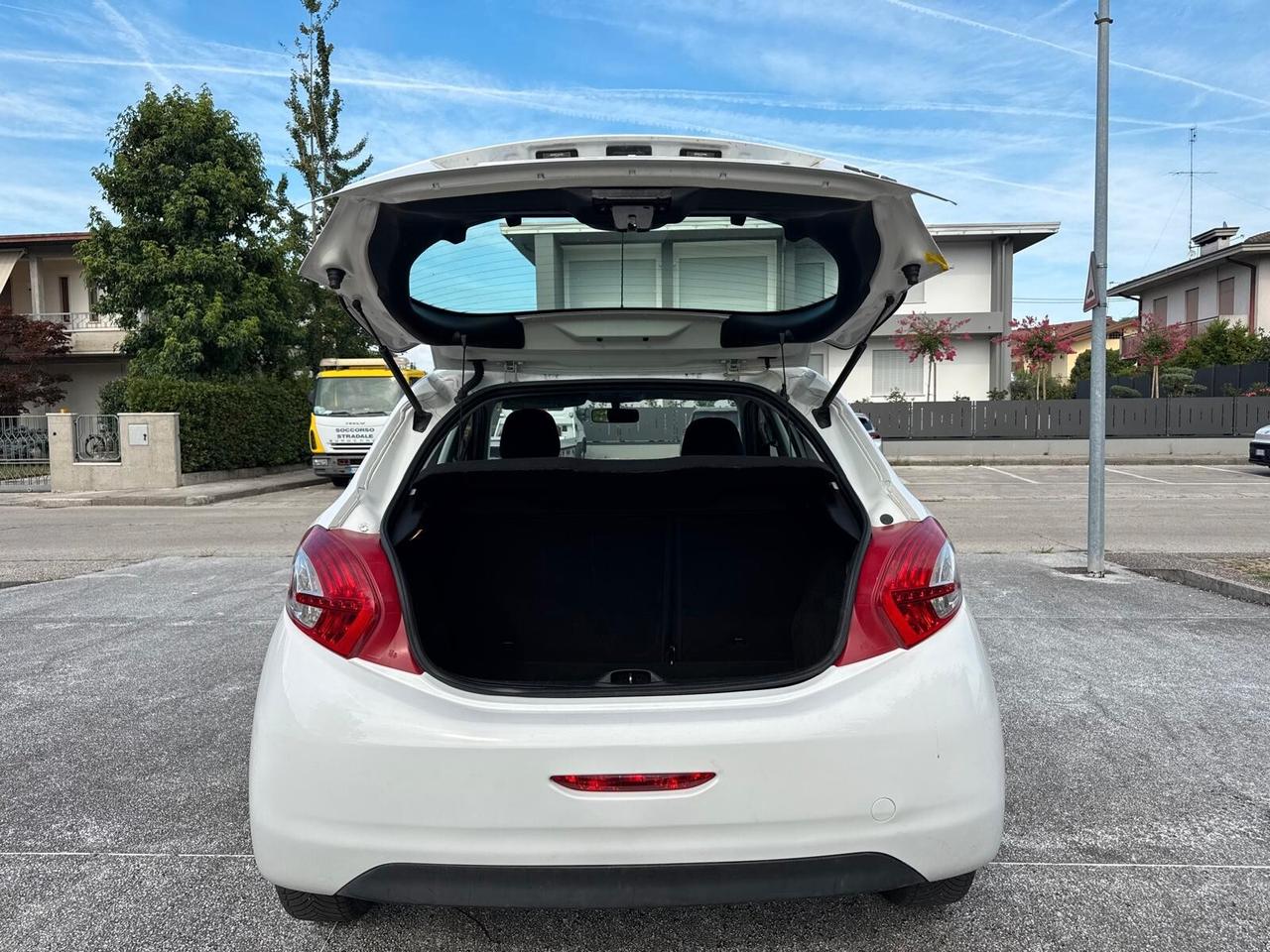 Peugeot 208 PureTech 68 5 porte Active