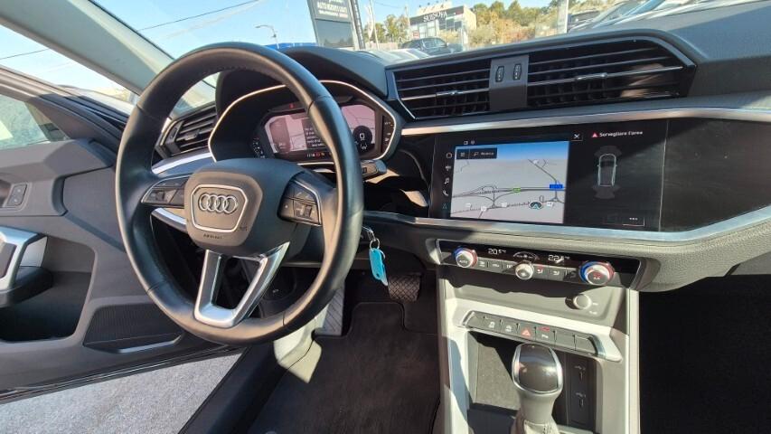 Audi Q3 35 TDI quattro S tronic Business - 2021