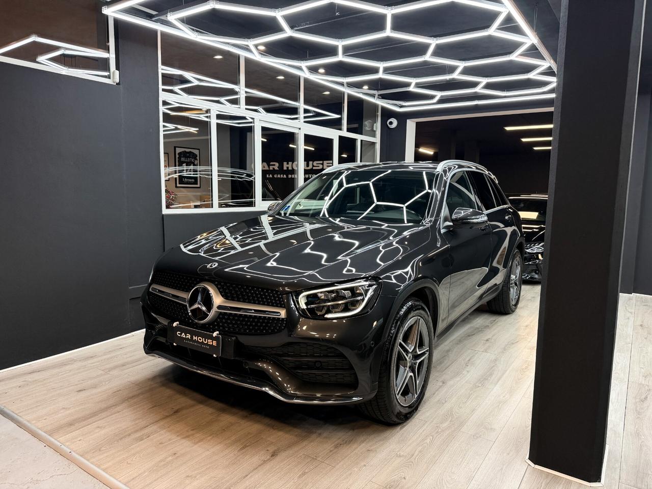 Mercedes Benz GLC 300D 4MATIC PREMIUM
