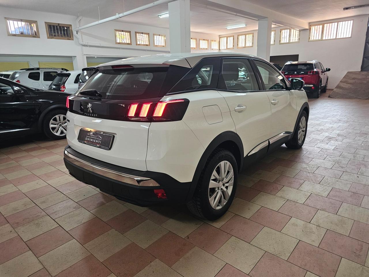 Peugeot 3008 BlueHDi 130 S&S EAT8 Business