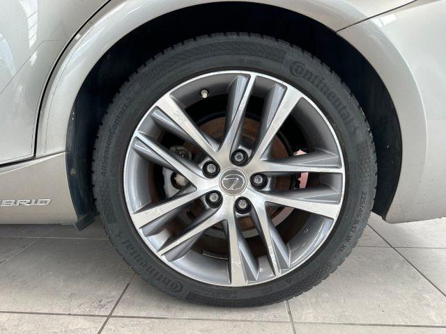 LEXUS IS 220d IS Hybrid Executive