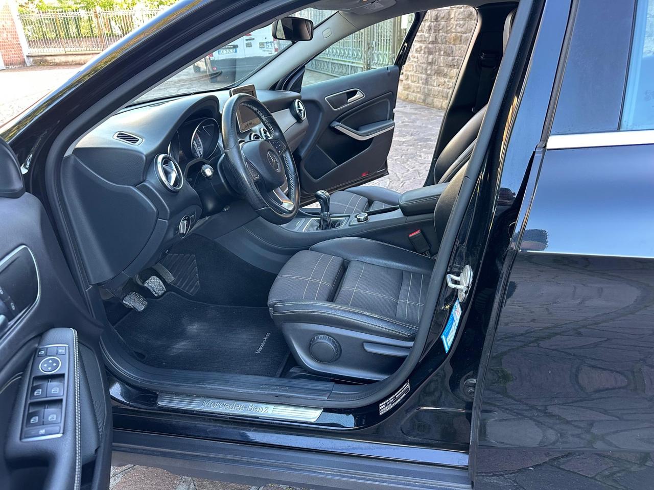 Mercedes-benz GLA 180 d Sport