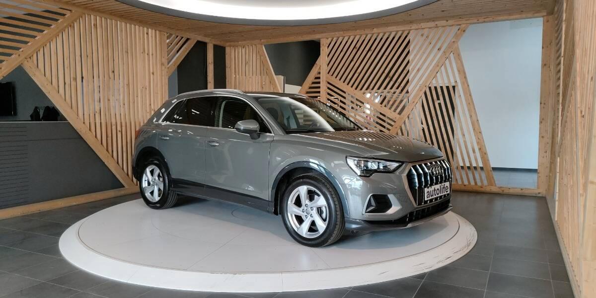 Audi Q3 35 2.0 tdi Business Advanced s-tronic