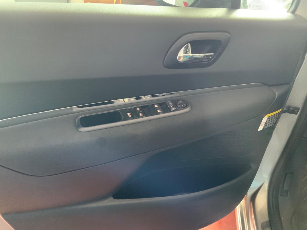 Peugeot 3008 HYbrid4