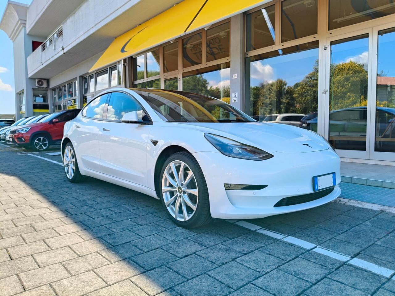 Tesla Model 3 Long Range Dual Motor AWD