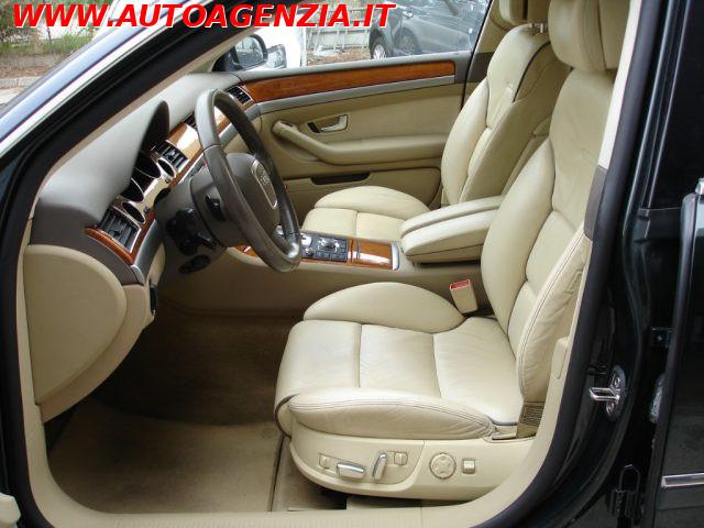 AUDI A8 3.0 V6 TDI quattro tiptronic