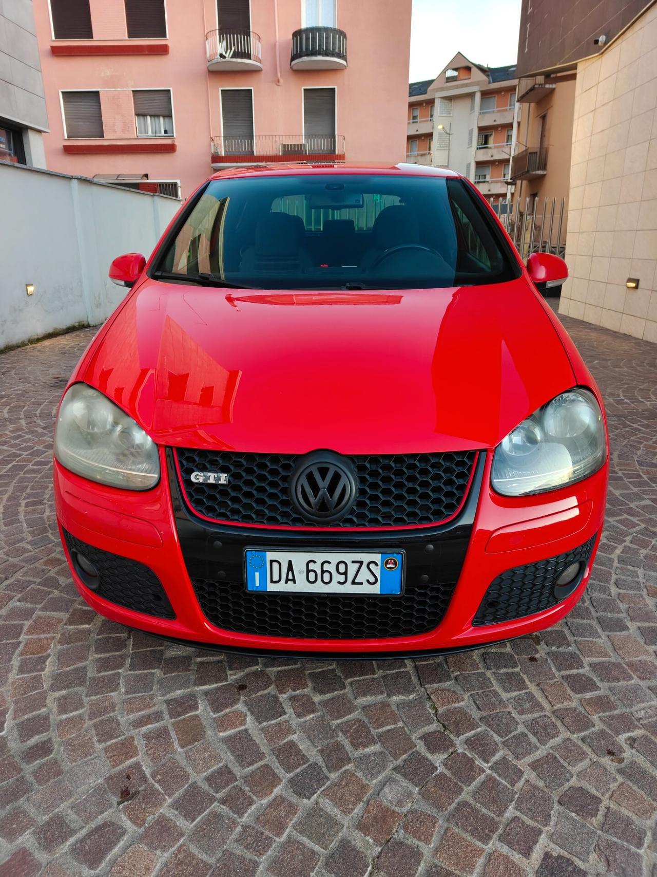 Volkswagen Golf GTI 3p motore nuovo