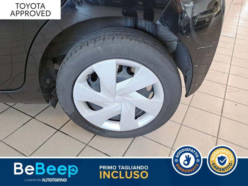 Toyota Aygo 5P 1.0 X-PLAY M-MT 72CV