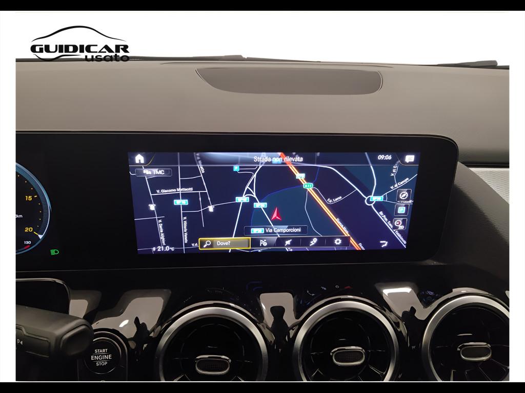 Mercedes-Benz Classe B - W247 2018 - B 180 d Sport auto