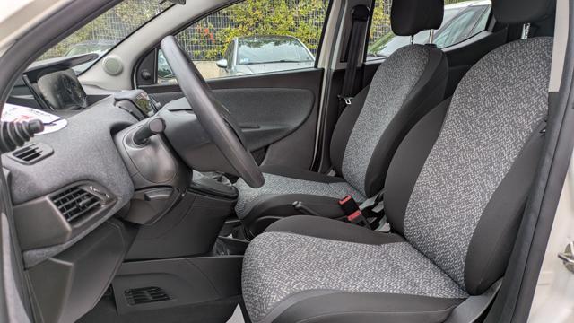 LANCIA Ypsilon HYBRID 1.0cc 70cv
