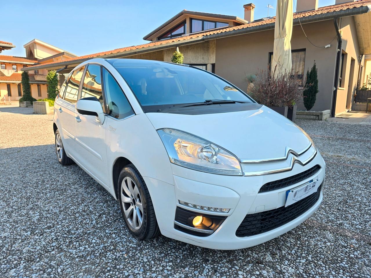 Citroen C4 Picasso 1.6 HDi 110 C.Automatico ok Neopatentati