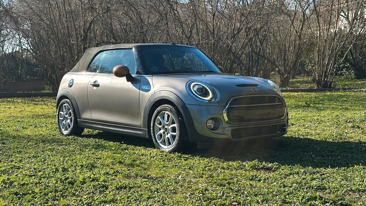Mini Cooper S 2.0 Cabriolet 2019 PERFETTA leggi testo