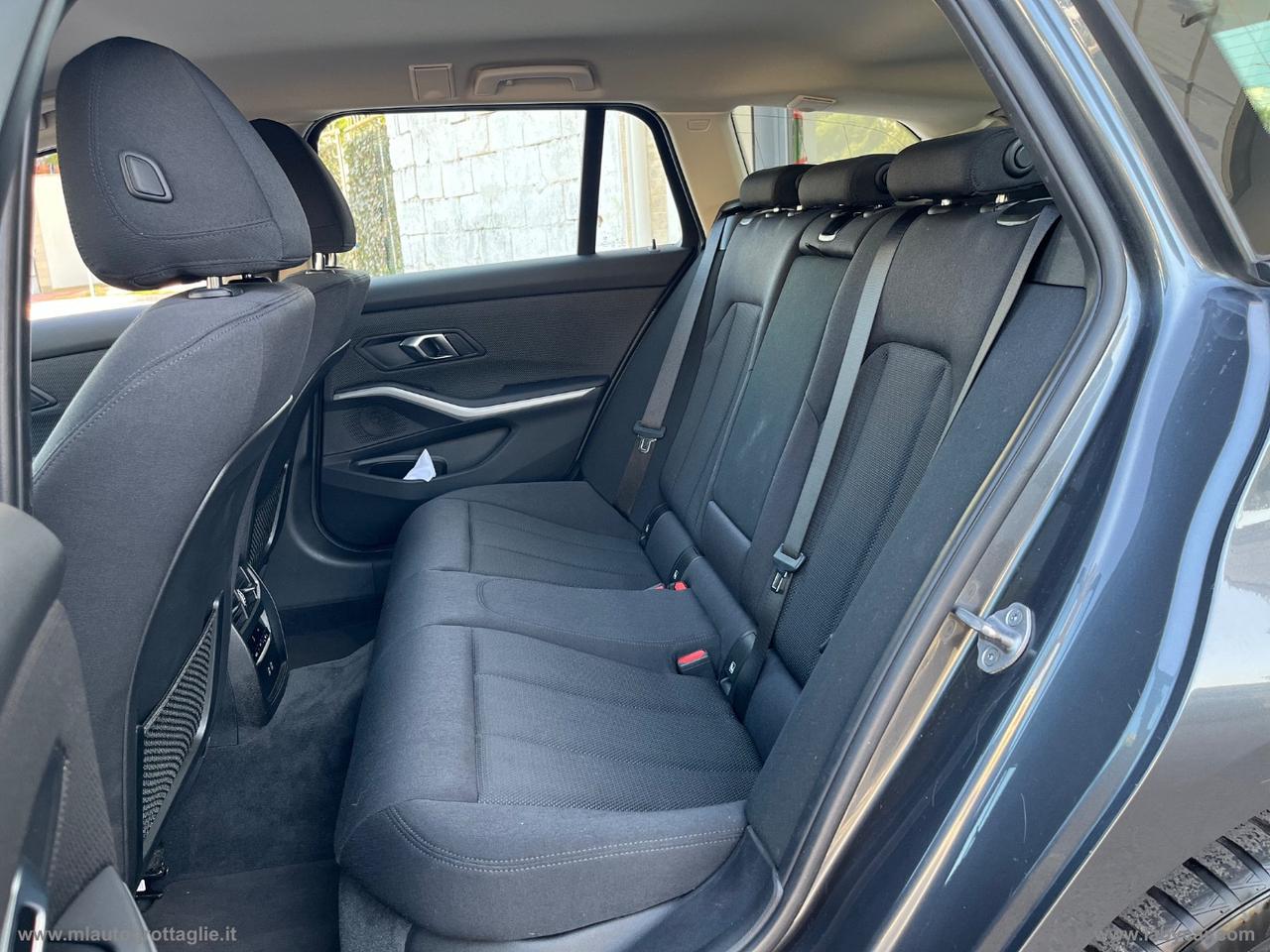 BMW 318d Touring Business Advantage aut.