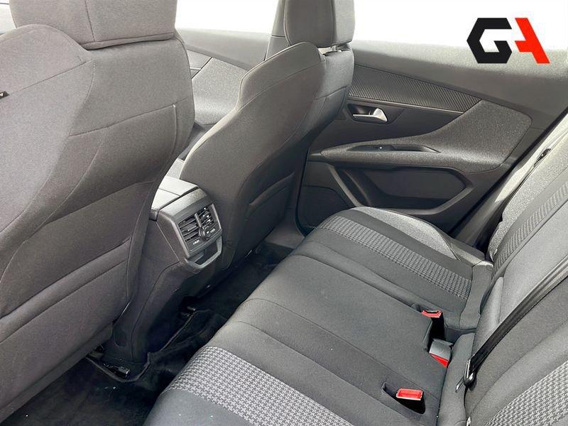 Peugeot 3008 3008 BlueHDi 130 S&S EAT8 Active Pack