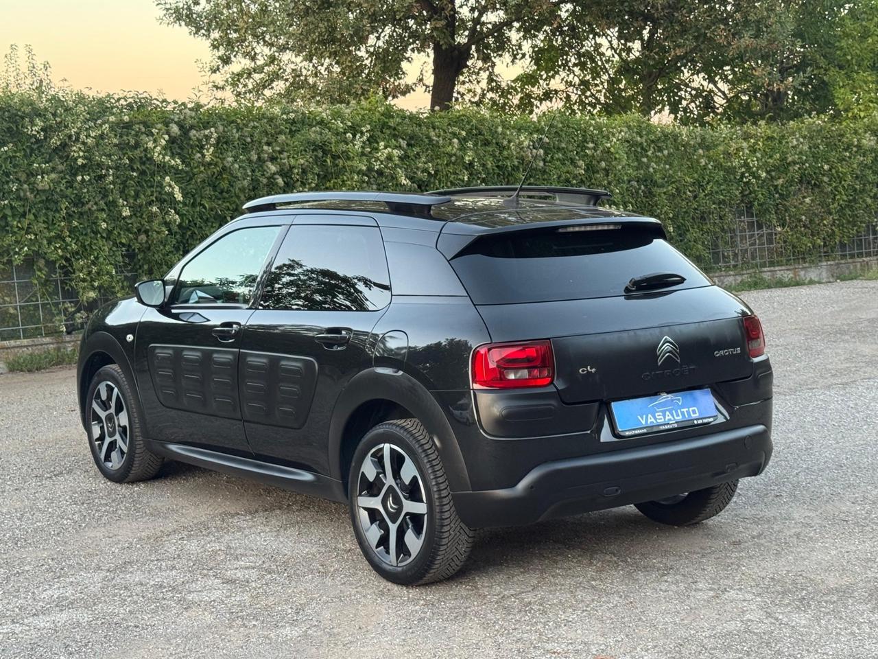 Citroen C4 Cactus PureTech 82 Shine