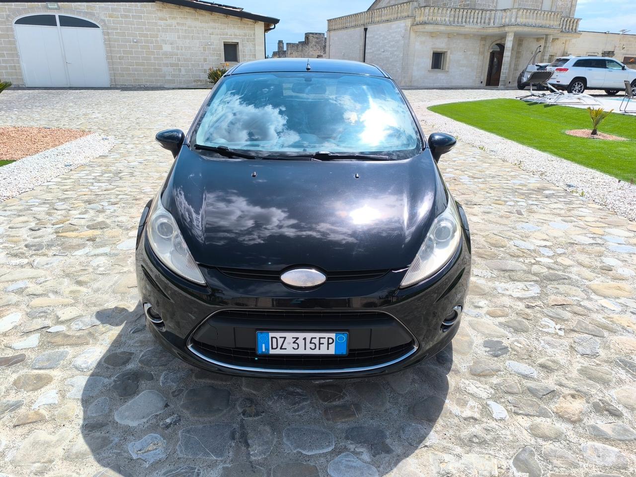 Ford Fiesta 1.2 82CV 3 porte Titanium perfetta full optional