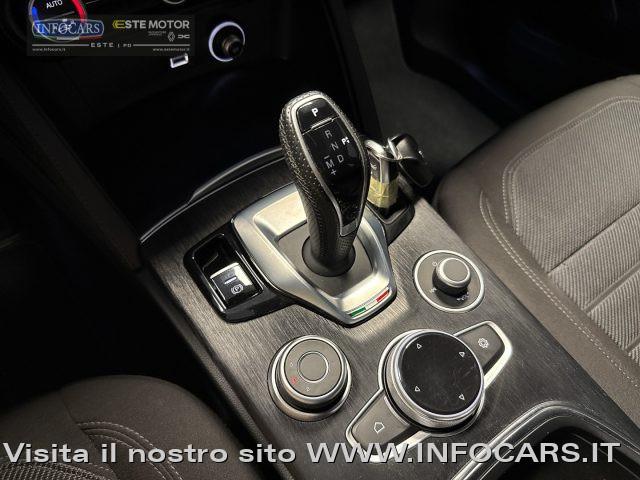ALFA ROMEO Stelvio 2.2 190 CV AT8 Q4 Super Business - PROMO