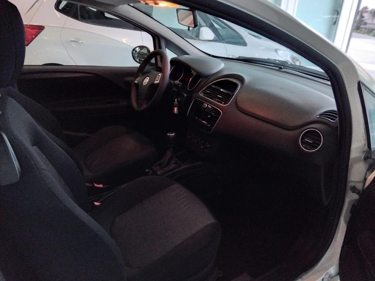 Punto 1.4 8V 3 porte Natural Power Lounge