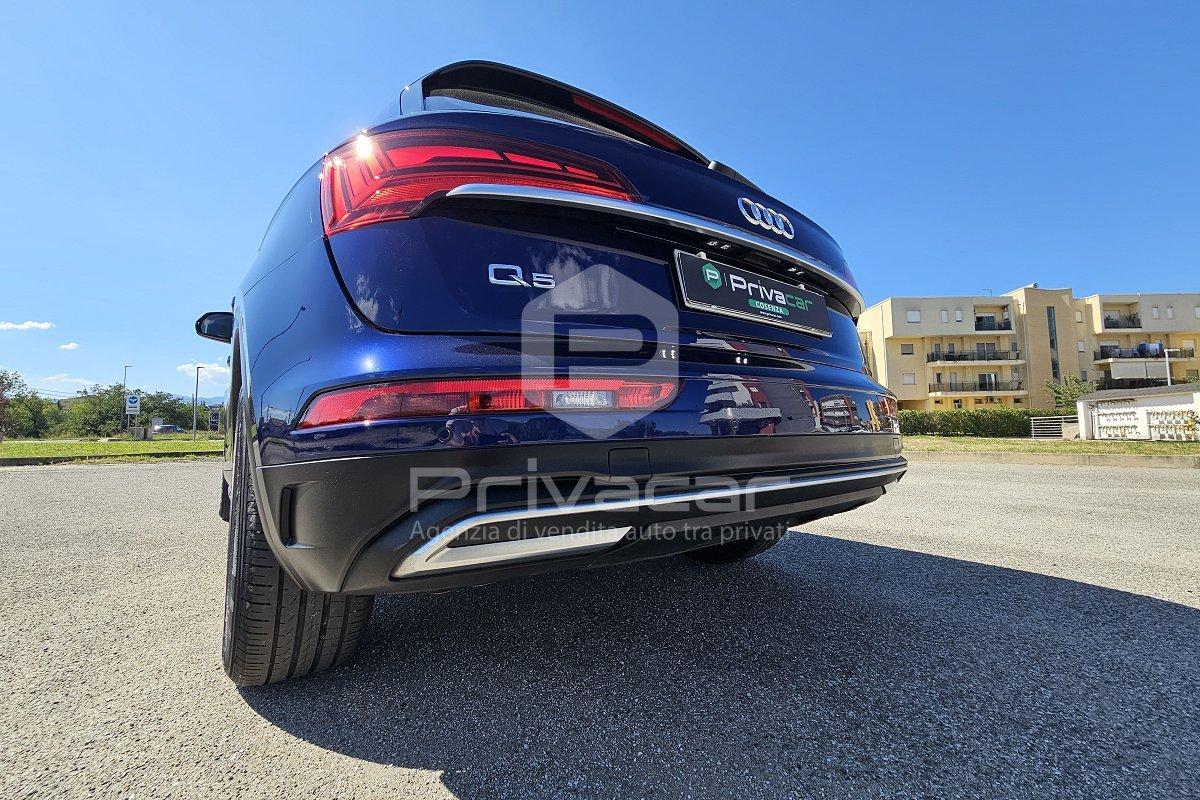 AUDI Q5 35 TDI S tronic Business Advanced