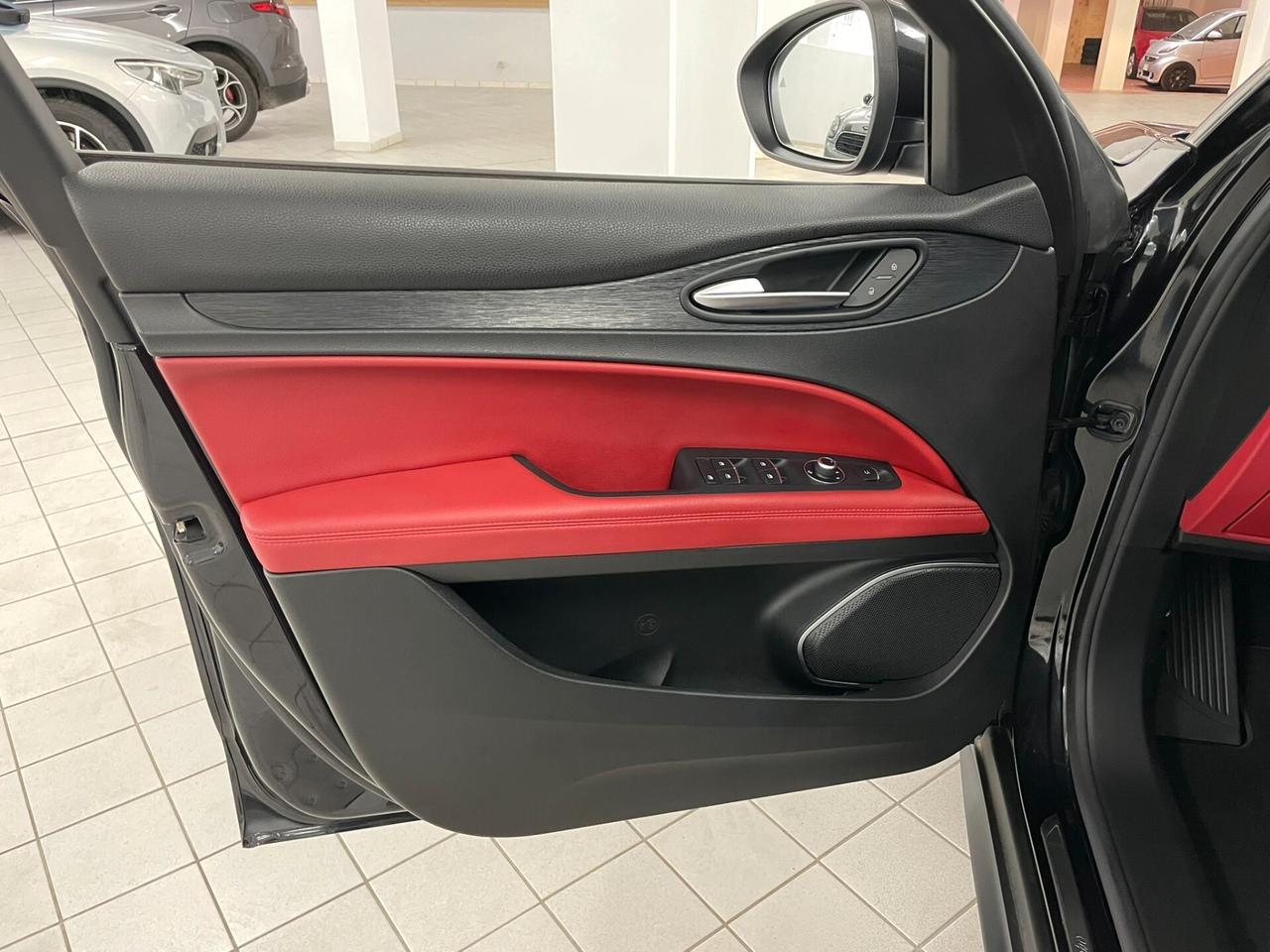 Alfa Romeo Stelvio 2.2 TD 190 CV EXECUTIVE 19" DISTRIBUZIONE ESEGUITA
