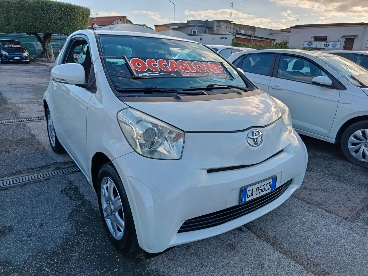 Toyota iQ 1.0
