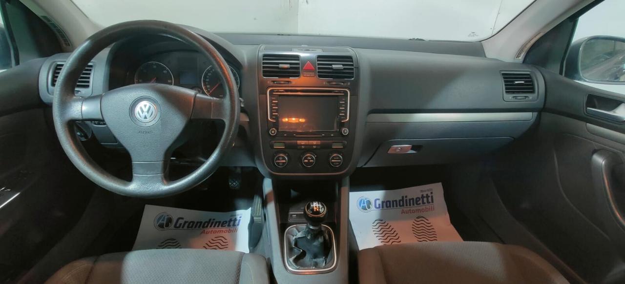 Volkswagen golf 5 1.9 TDI 105cv Novembre 2005
