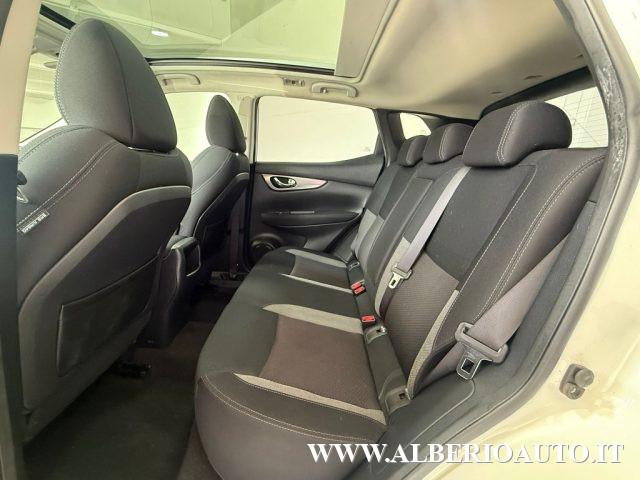NISSAN Qashqai 1.6 dCi 2WD N-Connecta