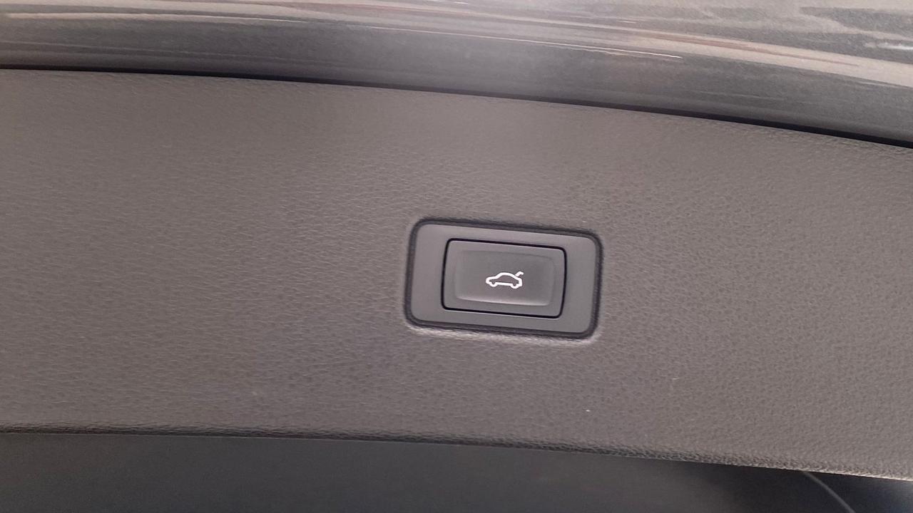 AUDI Q5 Sportback 2021 - Q5 Sportback 40 2.0 tdi mhev 12V Business Advanced quattro s-tronic