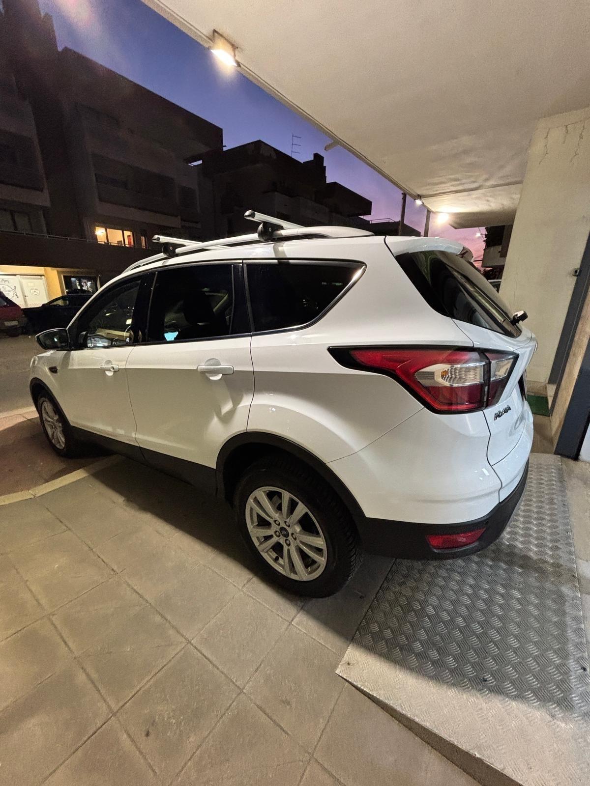Ford Kuga 1.5 TDCI 120 CV S&S 2WD Titanium
