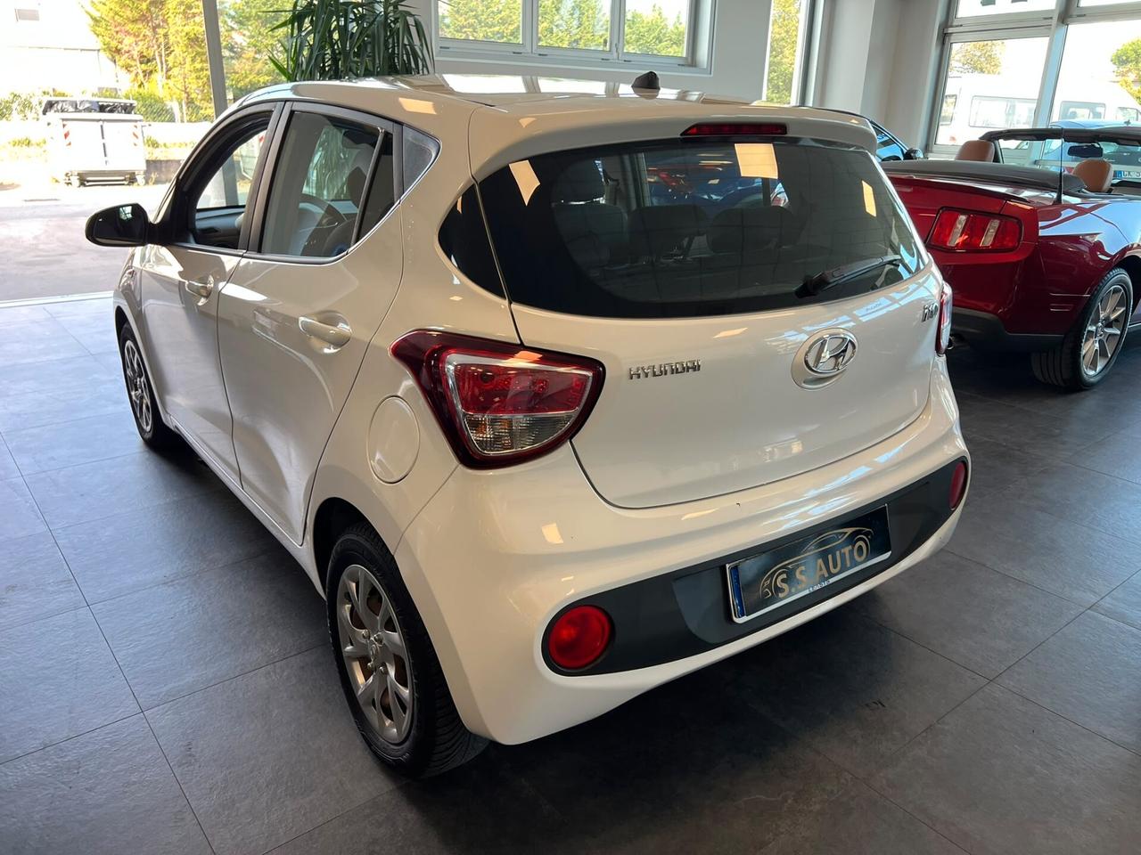 Hyundai i10 1.0 LPGI Econext Login